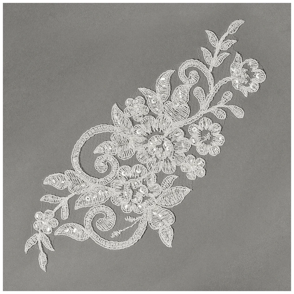 Аппликации пришивные (лейсы) вышитые пайетками арт.TBY.LC.14 23х10см цв.айвори 1 /10