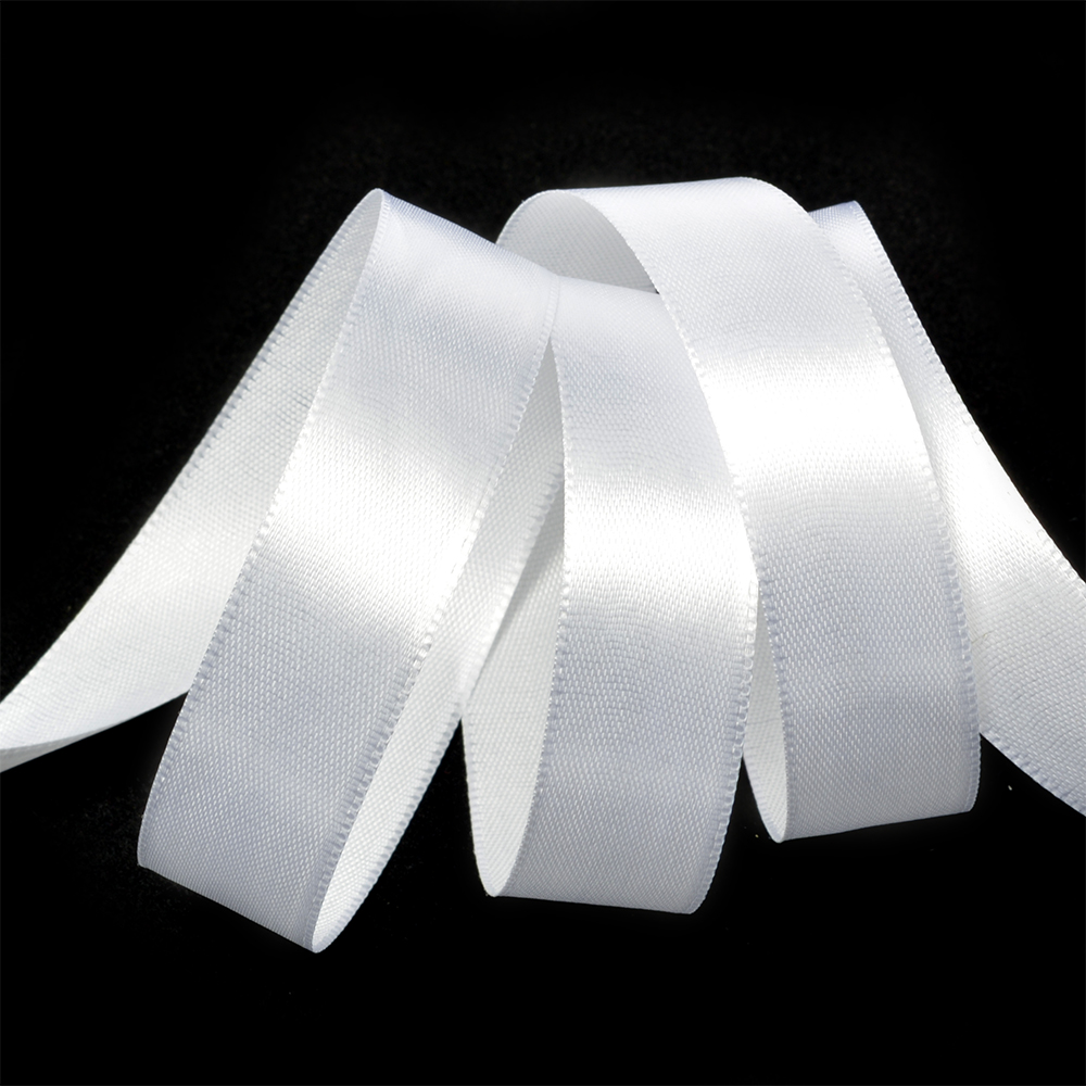 Лента атласная 3/4" (20мм) цв.3001 кипенно-белый IDEAL 1м/уп.27,4 м