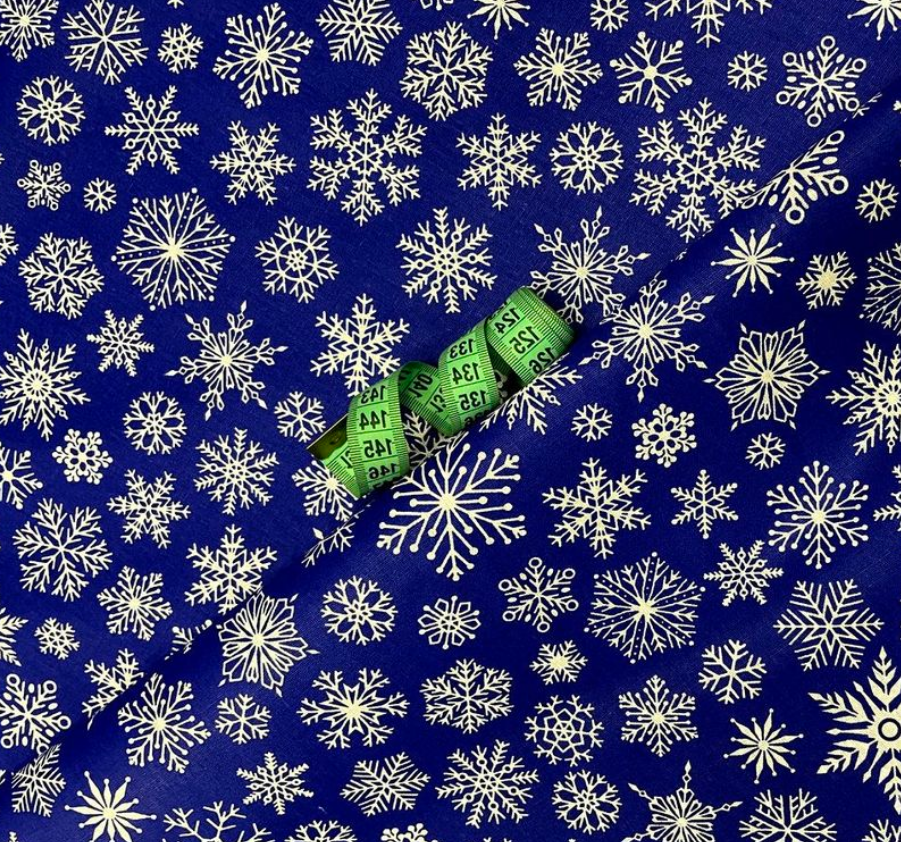 Бязь 150см Кр. Талка 262/122 о/2 ш.пл. 120 рис 500061/1 снежинки на синем